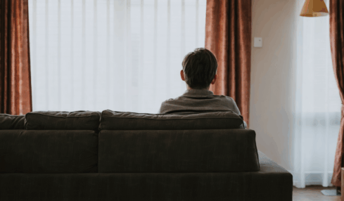 découvrez nos conseils pratiques pour faire face à une mauvaise expérience lors d'un échange de maison, savoir comment réagir, trouver des solutions et sécuriser vos futurs échanges en toute sérénité.