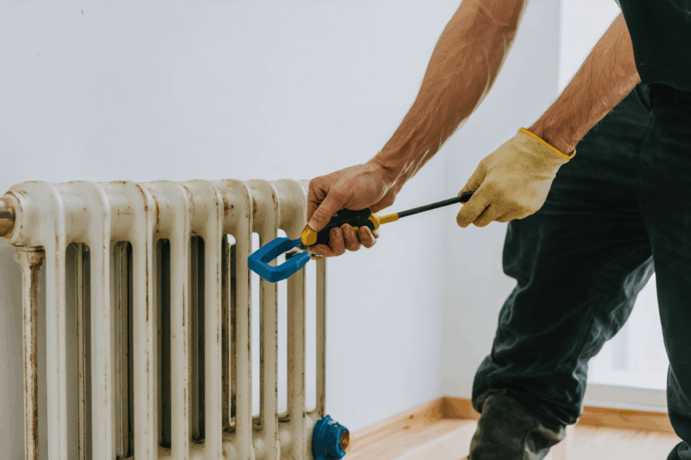 découvrez pourquoi votre radiateur reste chaud même lorsqu'il est éteint. analyse des causes possibles et solutions efficaces pour une utilisation optimale et sécurisée de votre chauffage.