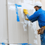 découvrez si la colle à carrelage peut remplacer un enduit extérieur, ses avantages, inconvénients et conseils pour faire le bon choix dans vos travaux de rénovation.