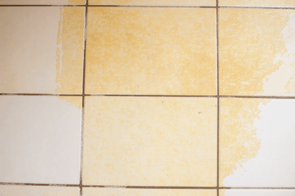 découvrez des astuces de grand-mère simples et écologiques pour nettoyer efficacement vos sols en linoleum, en utilisant des produits naturels et économiques.