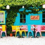 découvrez comment créer une ambiance conviviale avec la déco guinguette : idées inspirantes, sélection de mobilier, astuces d’éclairage festif et accessoires indispensables pour réussir votre décoration.