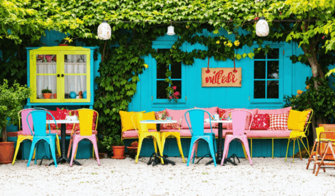 découvrez comment créer une ambiance conviviale avec la déco guinguette : idées inspirantes, sélection de mobilier, astuces d’éclairage festif et accessoires indispensables pour réussir votre décoration.