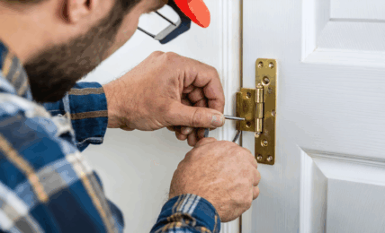 découvrez comment réparer facilement vos gonds de porte grâce à notre guide pratique en quelques étapes simples, pour une porte fonctionnelle rapidement.