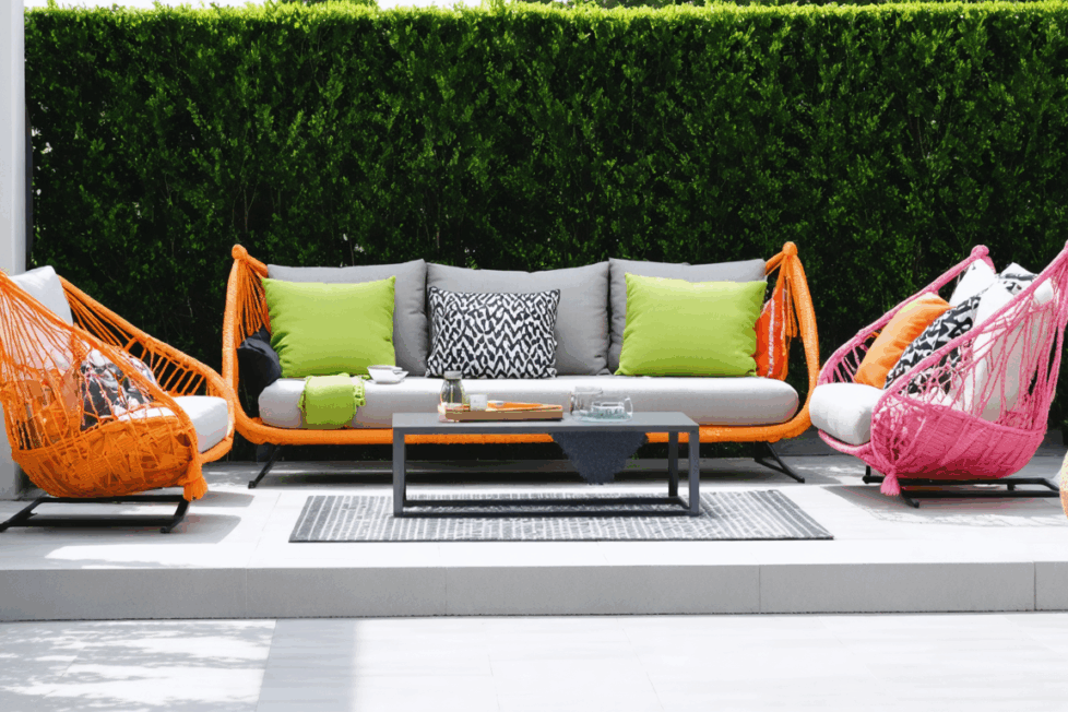 découvrez tout sur le textilène : sa durabilité exceptionnelle, conseils d'entretien faciles et recommandations pratiques pour profiter au mieux de ce matériau résistant.