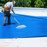 découvrez nos bâches en pvc pour toiture, la solution idéale pour protéger et prolonger la durée de vie de votre toit contre les intempéries et les dommages.